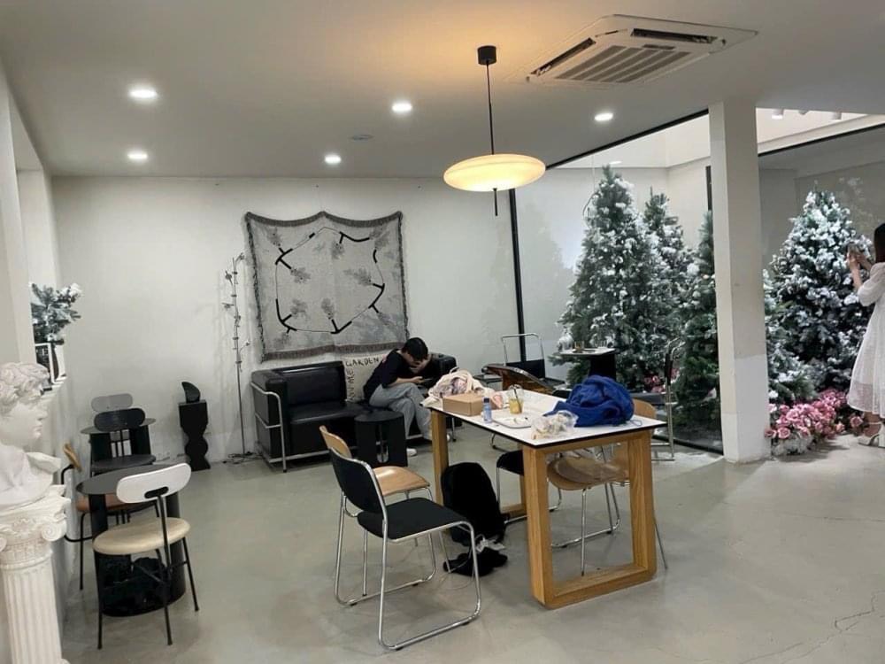Cho thuê Villa  Nguyên căn mặt tiền Hồ Biểu Chánh, P.11,Quận Phú Nhuận. 